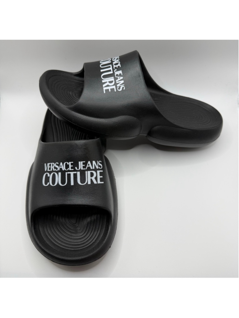 Women's Versace Jeans Couture Black and White Sandals Size US 7